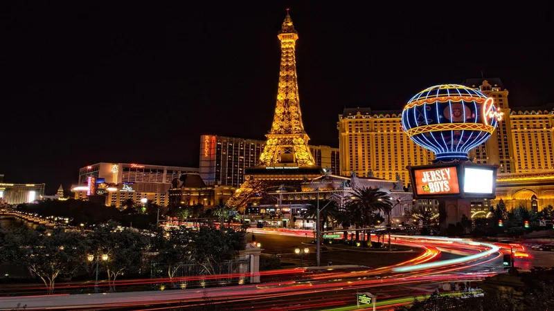 đăng ký M88 lô đề: Top Game Nổ Hũ Hay Nhất 2026 - Casino Trực Tuyến Uy Tín | las vegas,  eiffel tower,  buildings,  architecture,  illuminated,  city lights,  motion blur,  long exposure,  casino,  city,  cityscape,  downtown,  night,  gambling,  hotel,  usa,  night photography,  las vegas,  las vegas,  las vegas,  las vegas,  las vegas,  casino,  casino,  hotel