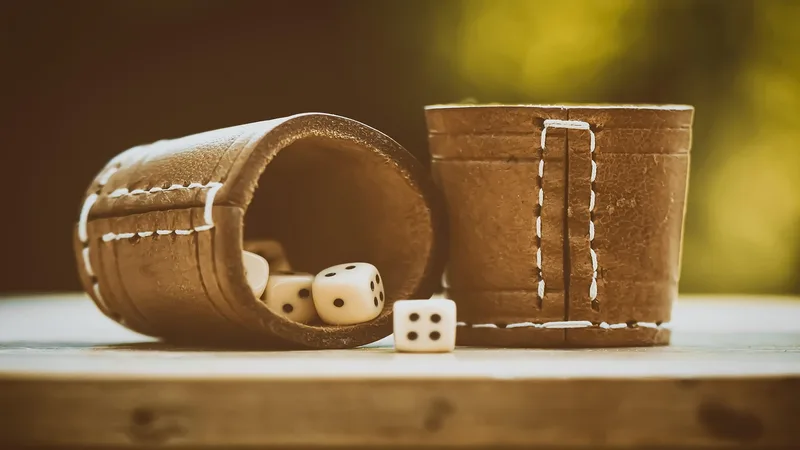 Đăng Ký m88nohuvip Nhận Thưởng 2026 | dice,  dice cup,  happiness,  gambling,  gesellschaftsspiel,  to play,  roll the dice,  win,  profit,  instantaneous speed,  lucky dice,  lucky number,  probability,  dice,  dice,  dice,  probability,  probability,  probability,  probability,  probability